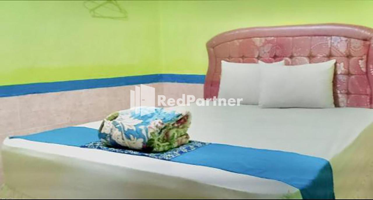Hotel Indah Grogot Syariah Mitra Reddoorz Tanah Grogot Екстериор снимка