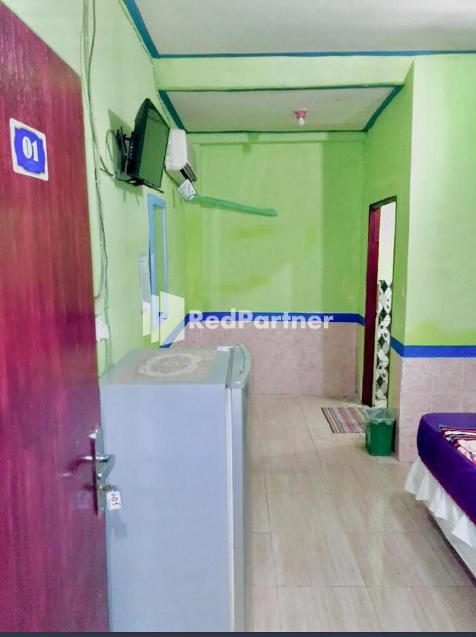 Hotel Indah Grogot Syariah Mitra Reddoorz Tanah Grogot Екстериор снимка
